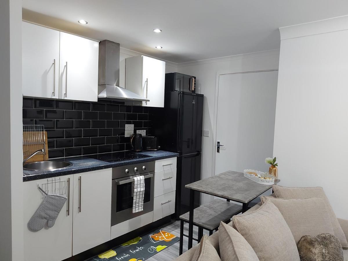 Lovely 1-Bedroom Condo With Parking On Premises Minworth Zewnętrze zdjęcie