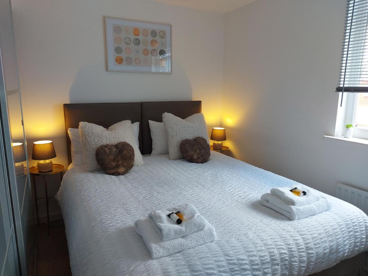 Lovely 1-Bedroom Condo With Parking On Premises Minworth Zewnętrze zdjęcie
